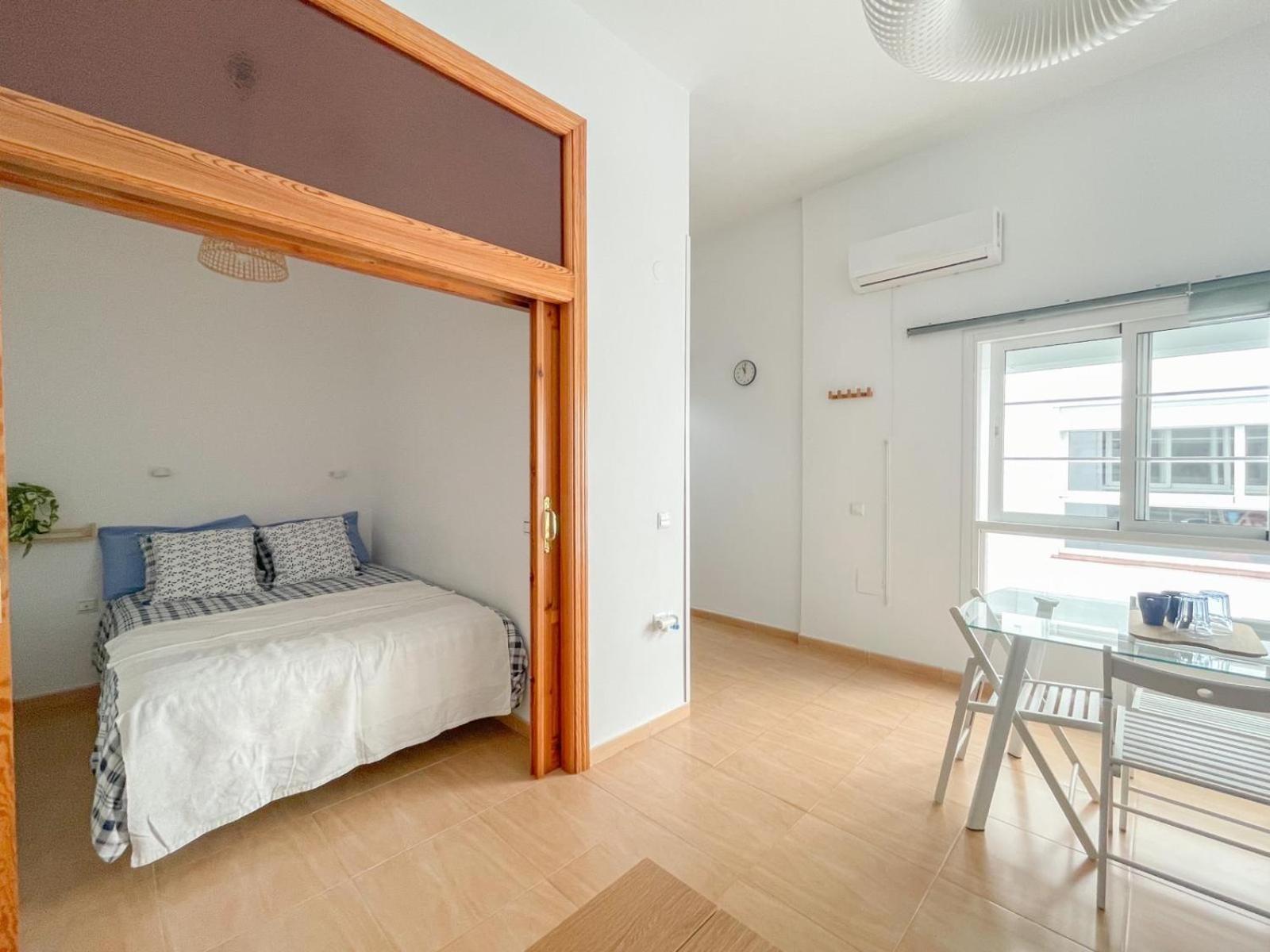 Plz De La Merced Apartamentos Solera Málaga Exterior foto