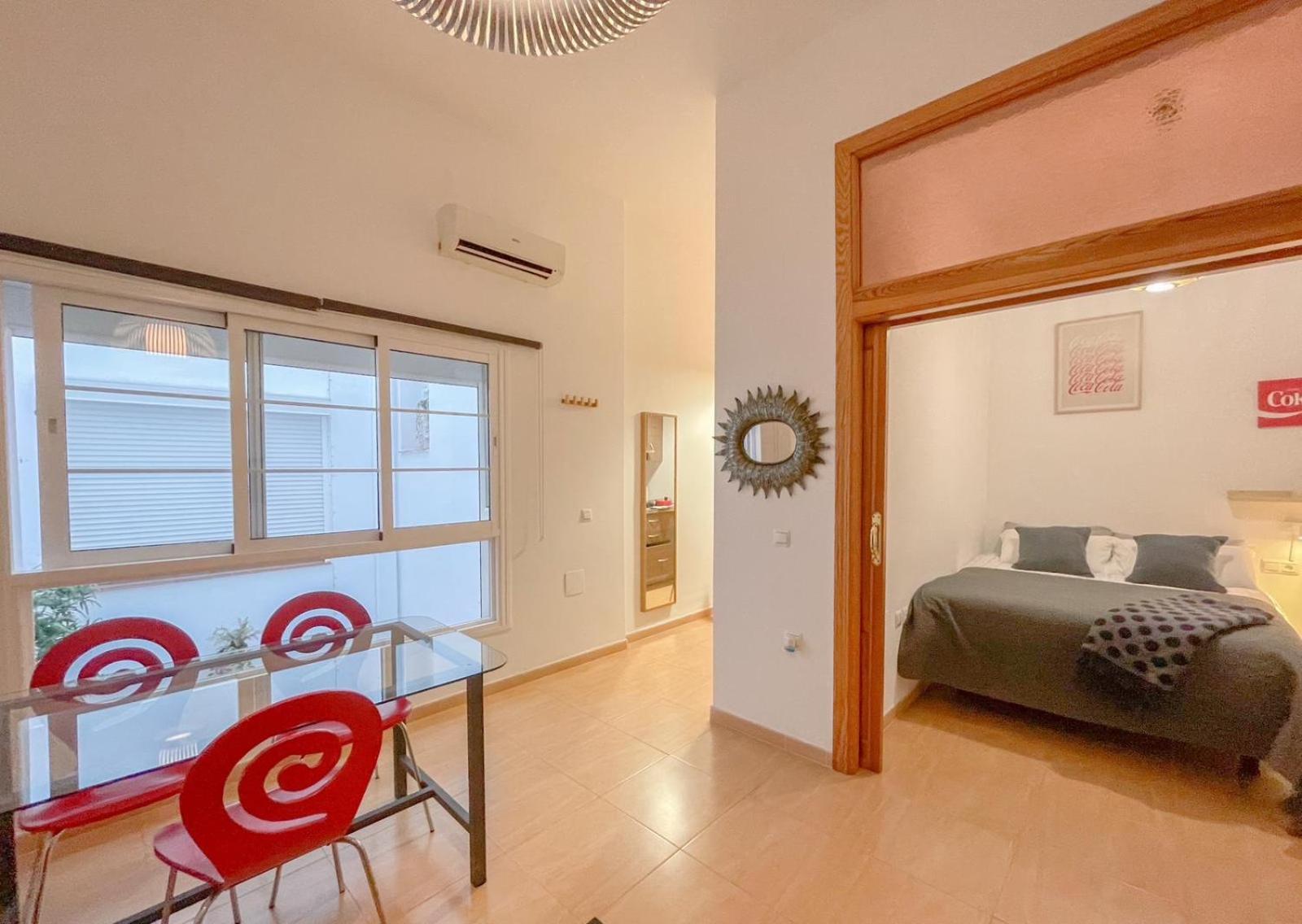 Plz De La Merced Apartamentos Solera Málaga Exterior foto